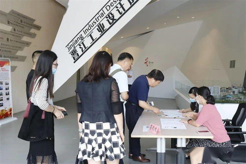 萊賽爾纖維開發應用技術交流對接活動在園區舉行